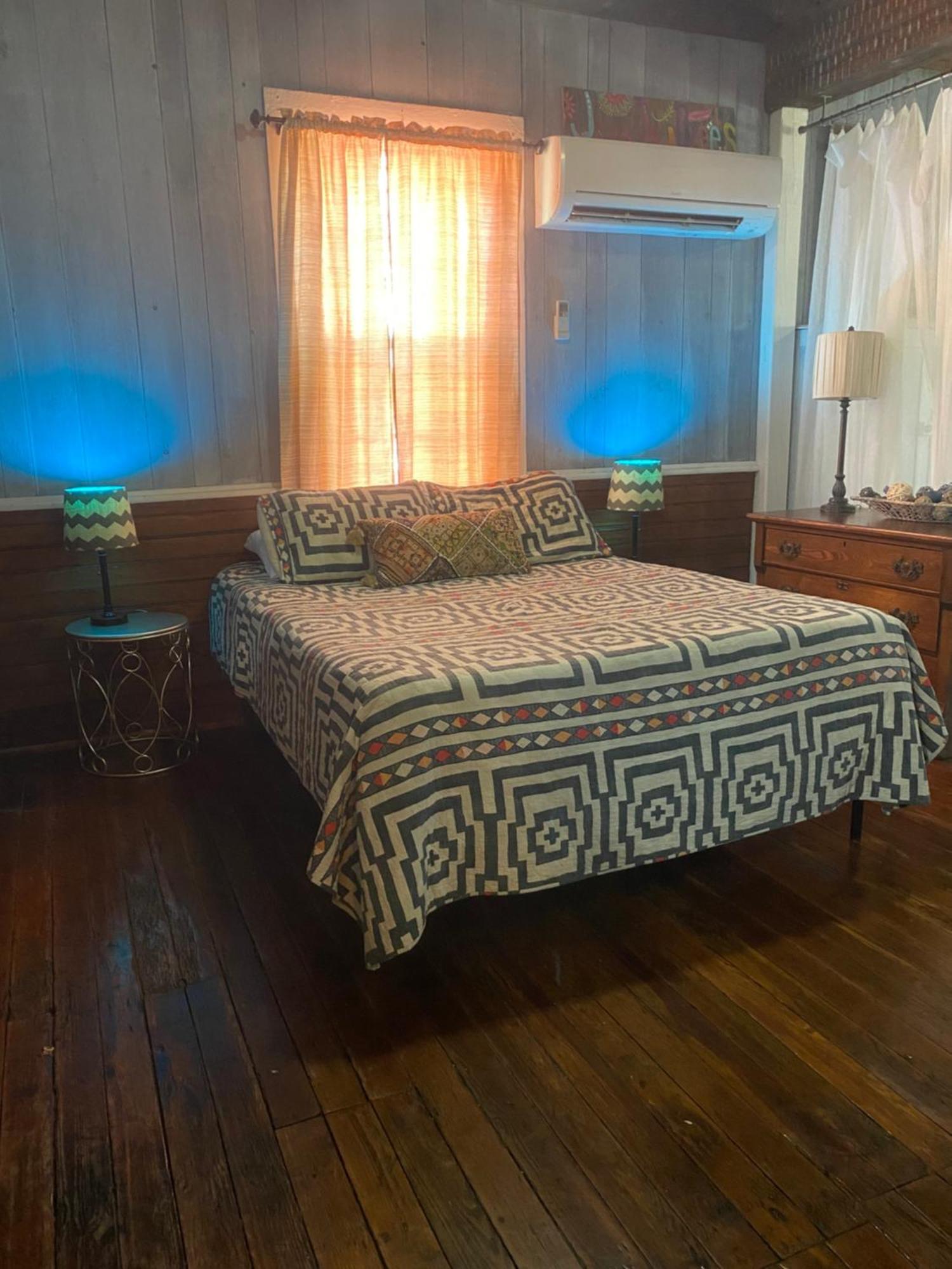 Stella Blue - 10 Apartment ซาวานนาห์ ภายนอก รูปภาพ